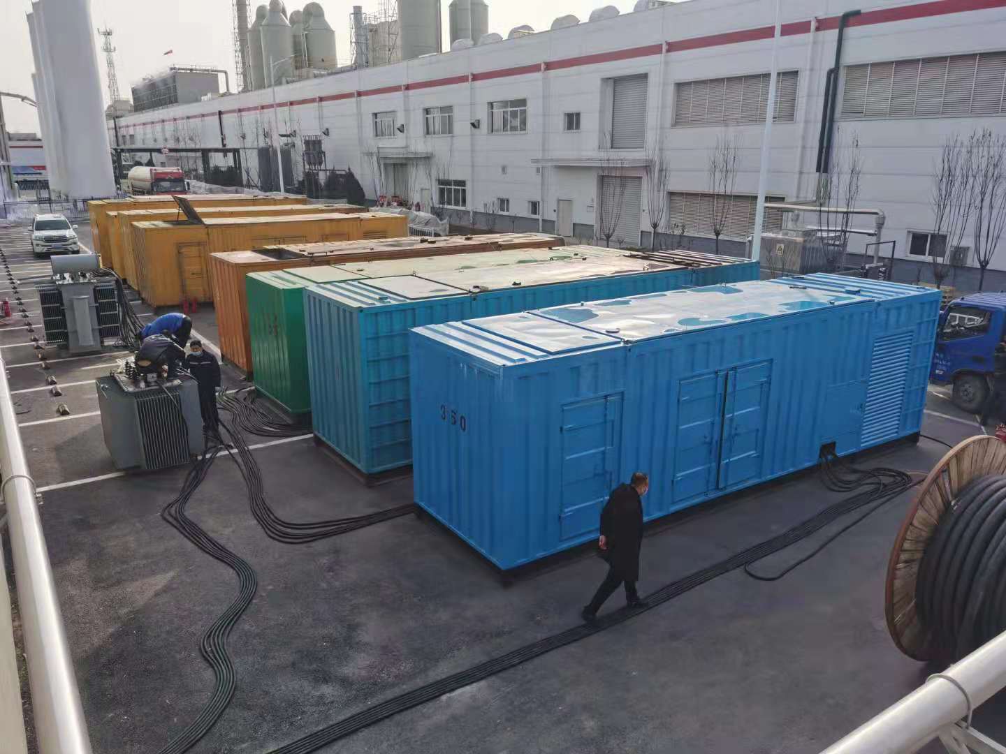 东阿发电机出租-两相发电机与三相发电机有何区别?