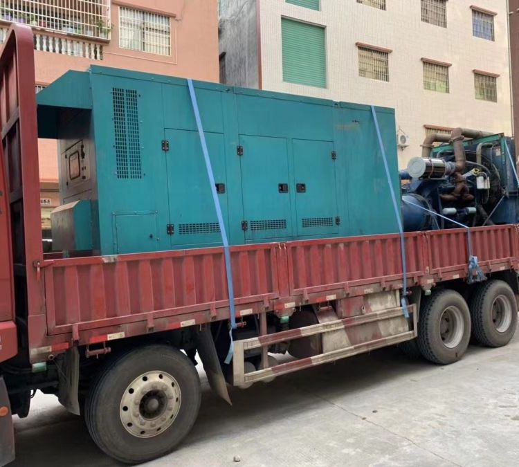 东阿如何在不同负载率下确保 400KW 柴油发电机组的正常运行？